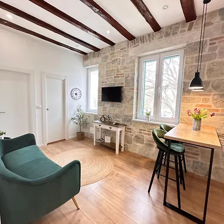 Agora Apartment- Heart Of Appartamento Spalato