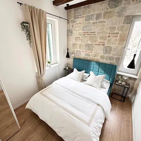 Agora Apartment- Heart Of Apartmán