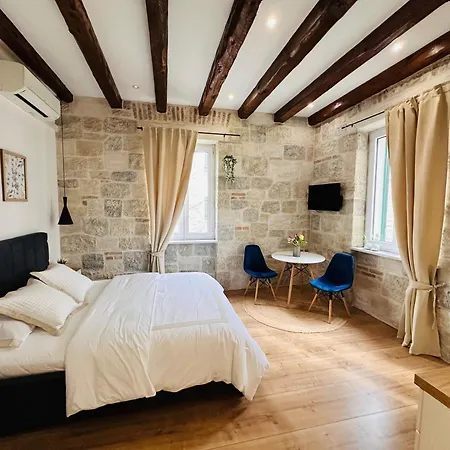 Agora Apartment- Heart Of * Spalato